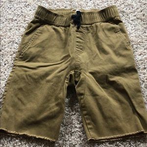 Boys tucker + Tate short